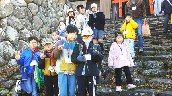 ふれあいクラブ第11回活動　「長良川鉄道に乗って小倉山に登ってこよう」