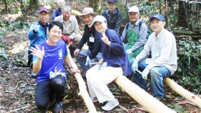 第６８回山王山登山道整備作業を1５名で行いました